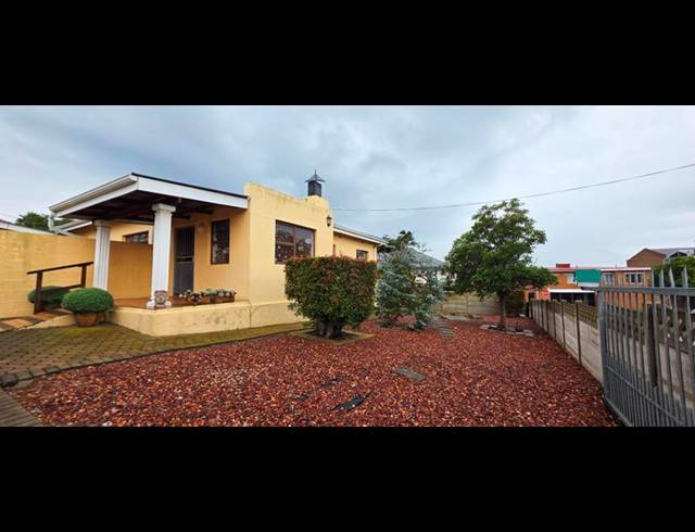 3 BEDROOM HOUSE FOR SALE IN DA NOVA